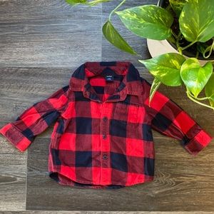 🔷3/$18🔷 Infant babyGap button down flannel